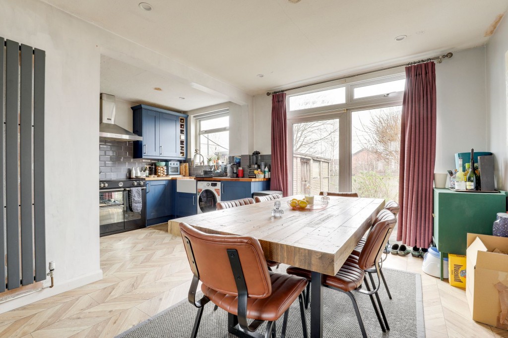 St. Austell Drive, Nottingham, NG11