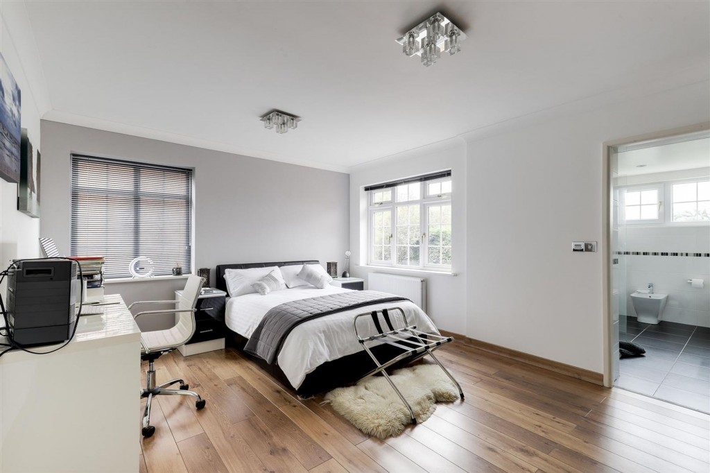 Melton Road, West Bridgford, NG2