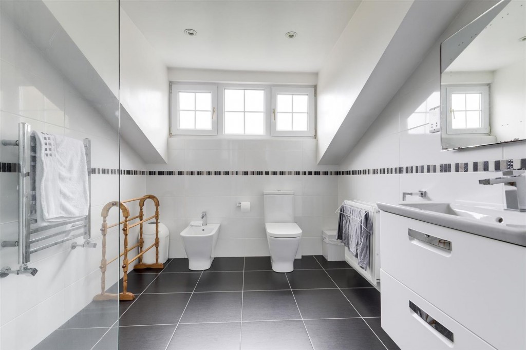 Melton Road, West Bridgford, NG2