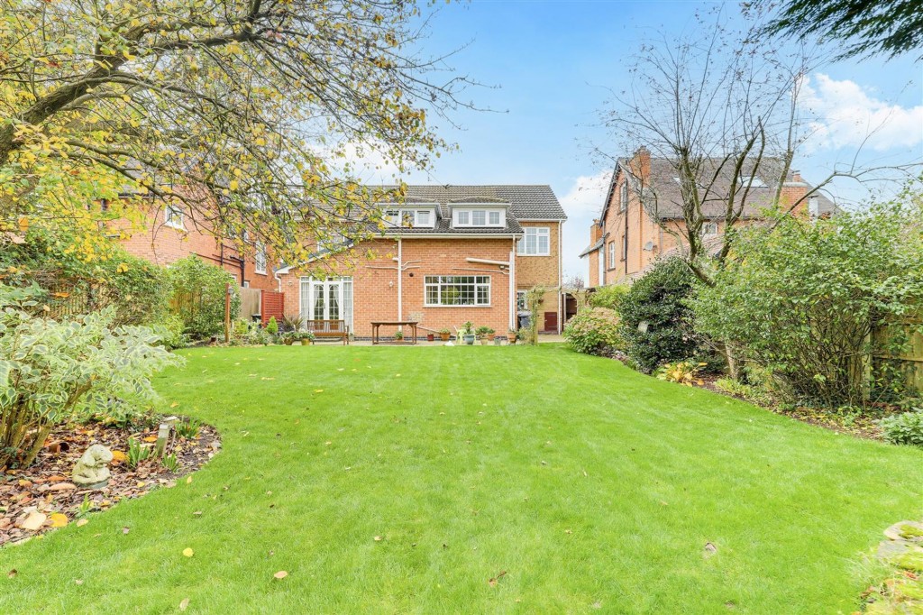 Melton Road, West Bridgford, NG2