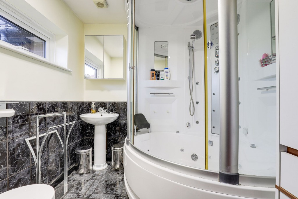 Petersham Road, Long Eaton, NG10