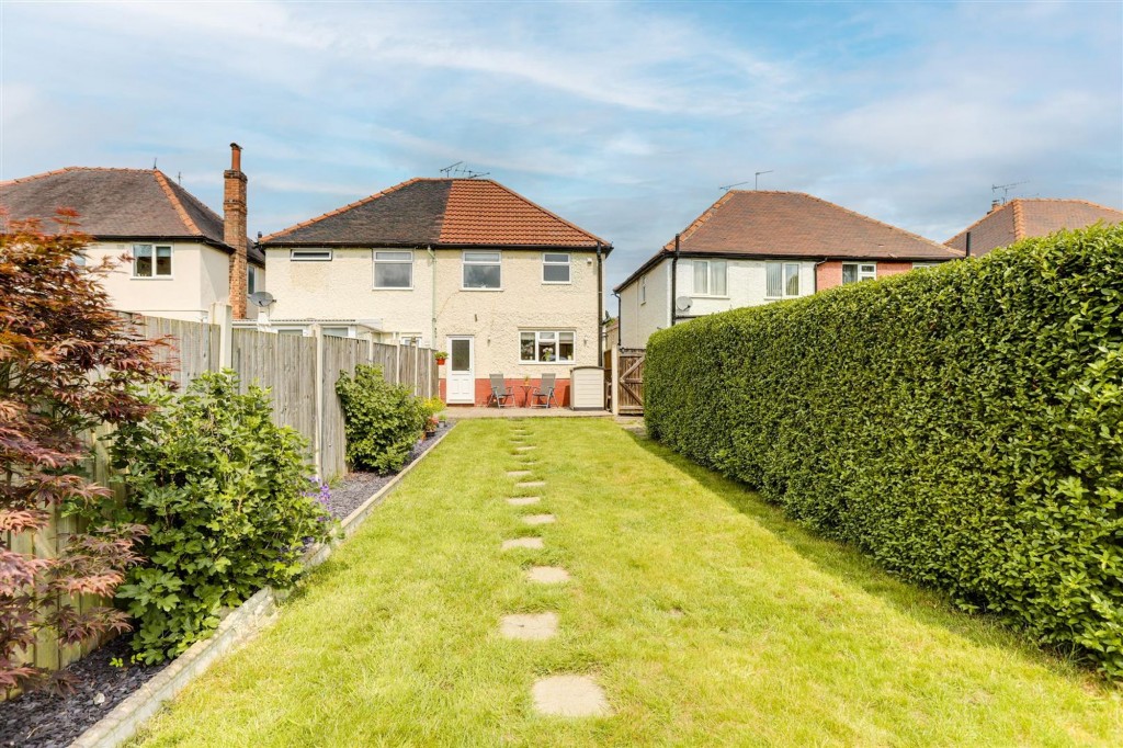 Marton Road, Beeston, NG9