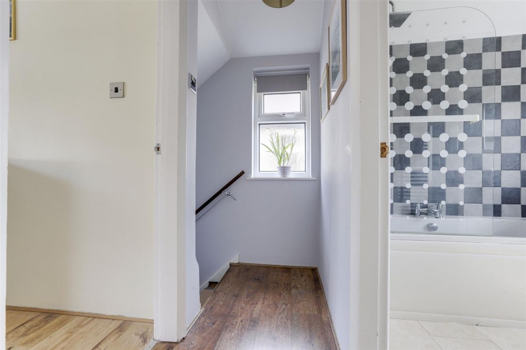 Marton Road, Beeston, NG9