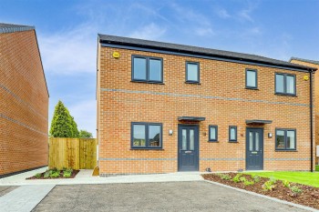 Daniels Way, Hucknall, NG15