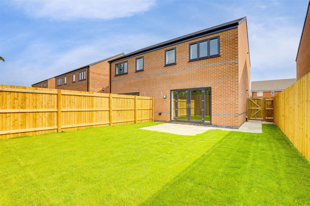 Daniels Way, Hucknall, NG15