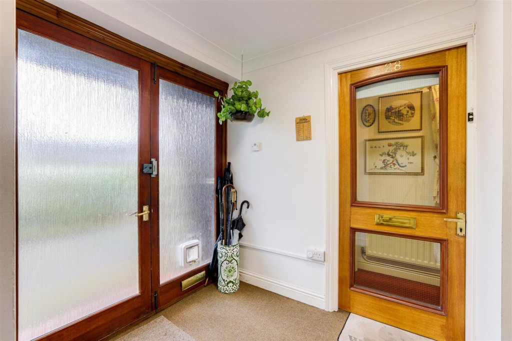 Risley, Risley Hall, DE72