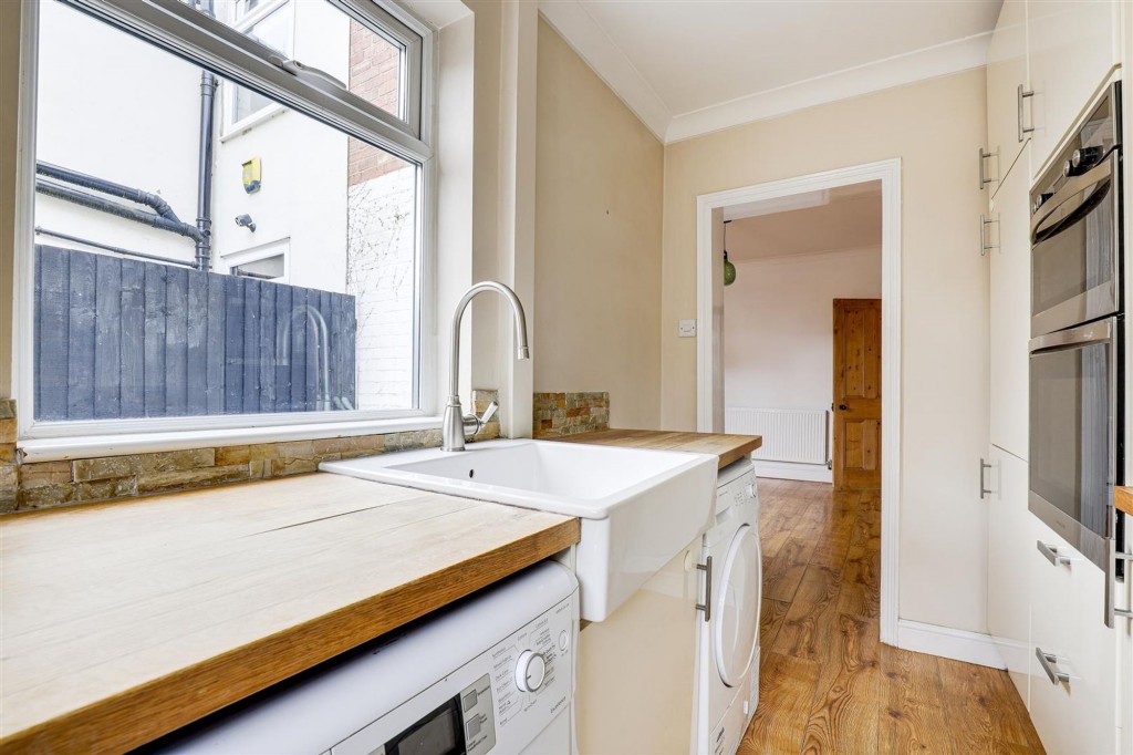 St. Albans Road, Arnold, NG5