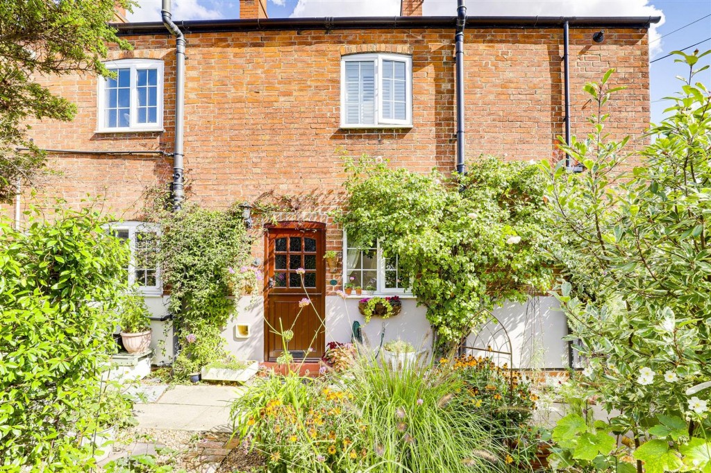 Easthorpe Street, Ruddington, NG11