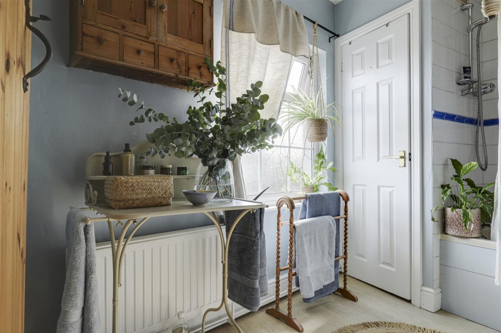 Easthorpe Street, Ruddington, NG11