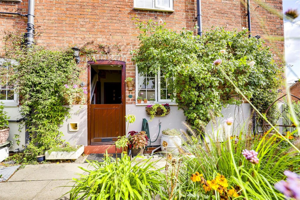 Easthorpe Street, Ruddington, NG11