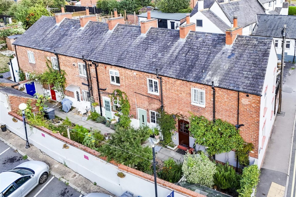 Easthorpe Street, Ruddington, NG11