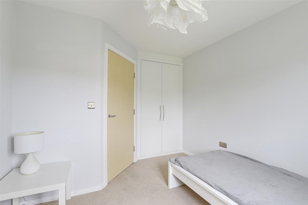 Wakefield Close, Nottingham, NG11