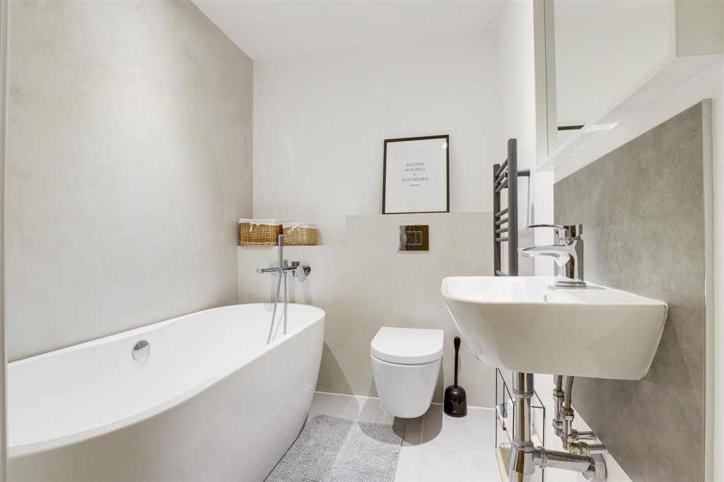 Wakefield Close, Nottingham, NG11