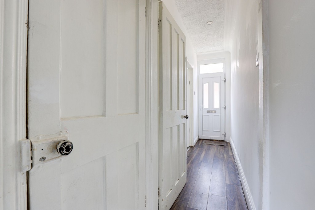 Ewart Road, Nottingham, NG7