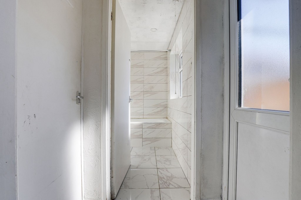 Ewart Road, Nottingham, NG7