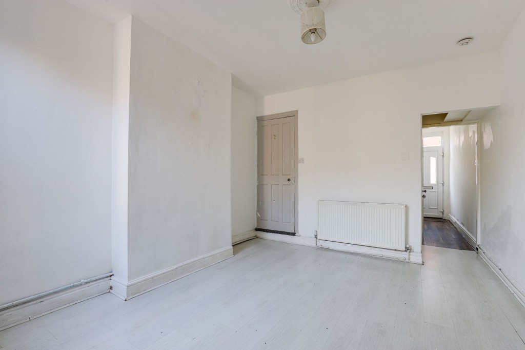 Ewart Road, Nottingham, NG7