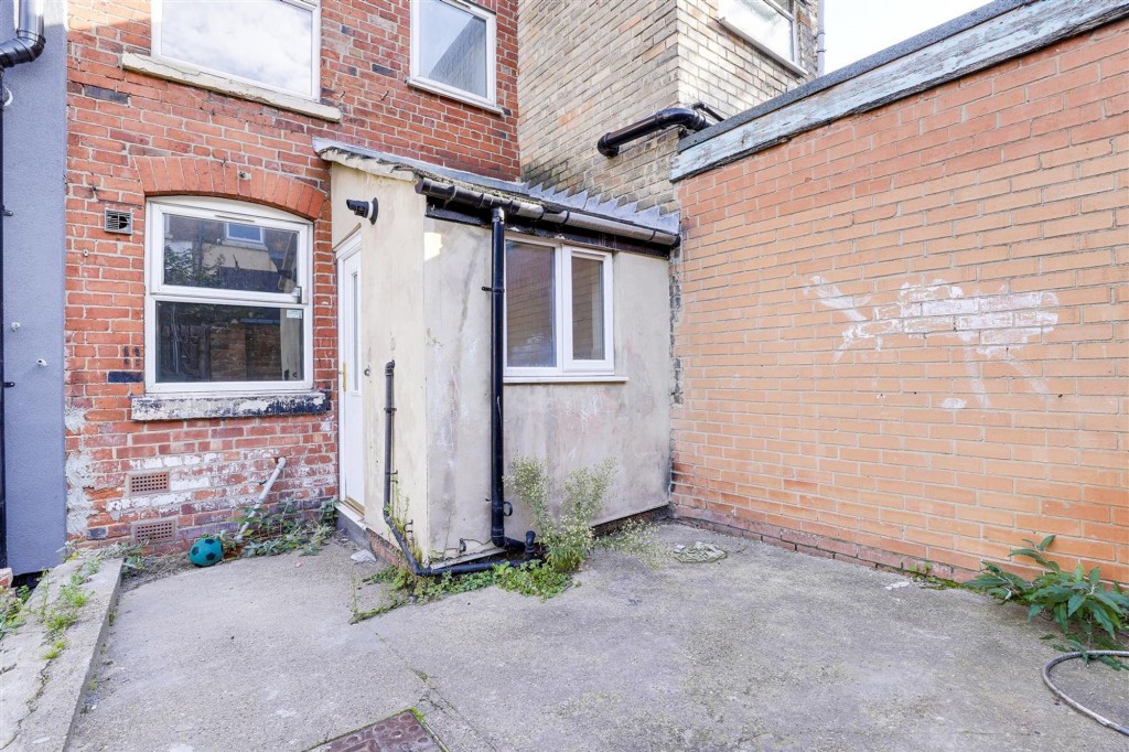 Acourt Street, Nottingham, NG7