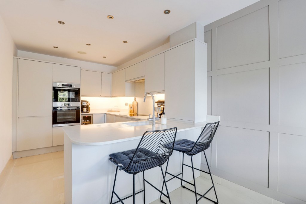 Radcliffe Road, Gamston, NG2