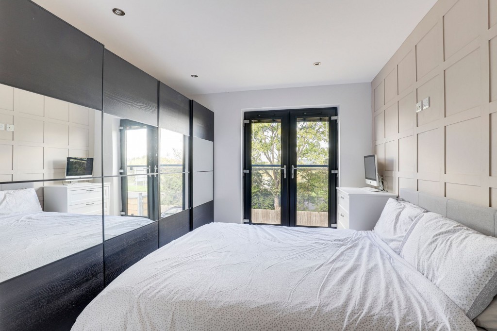 Radcliffe Road, Gamston, NG2