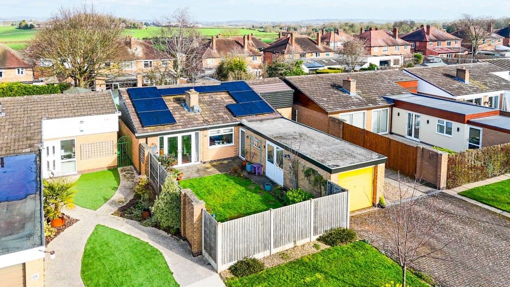 Sunnindale Drive, Tollerton, NG12