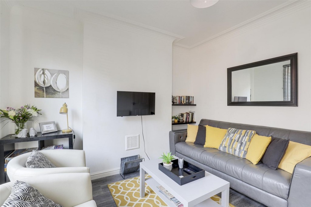 Lyndhurst Road, Nottingham, NG2