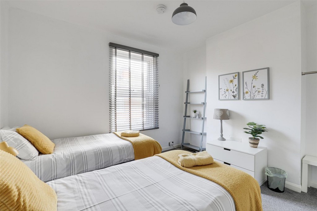 Lyndhurst Road, Nottingham, NG2