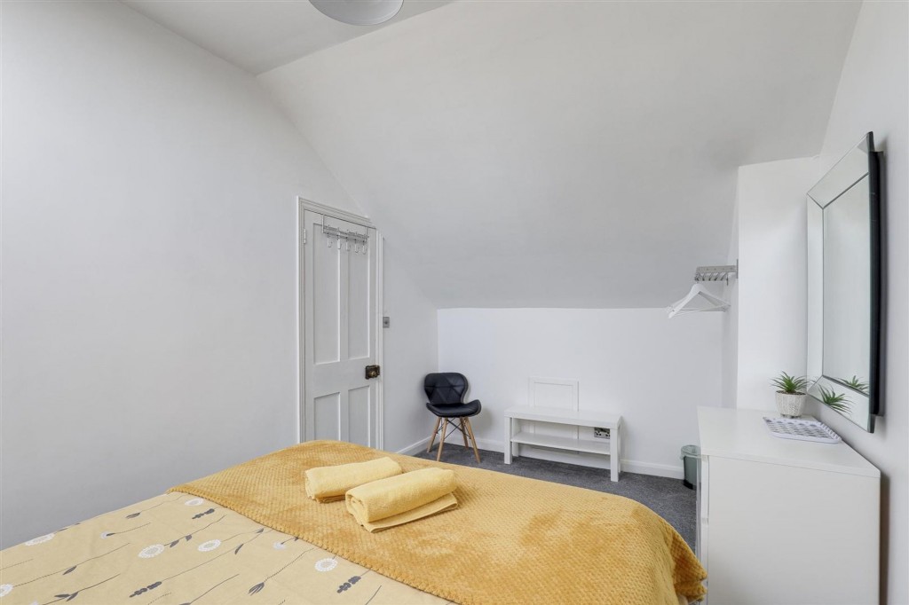 Lyndhurst Road, Nottingham, NG2