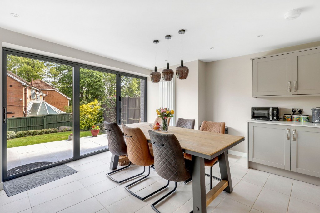 Deer Park Drive, Arnold, NG5