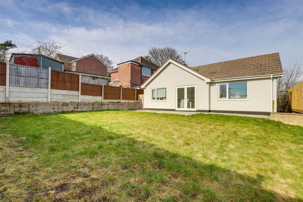 Ladywood Road, Ilkeston, DE7