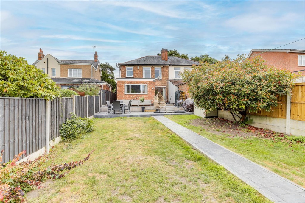 Moor Road, Bestwood Village, NG6