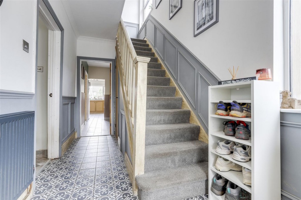 Moor Road, Bestwood Village, NG6