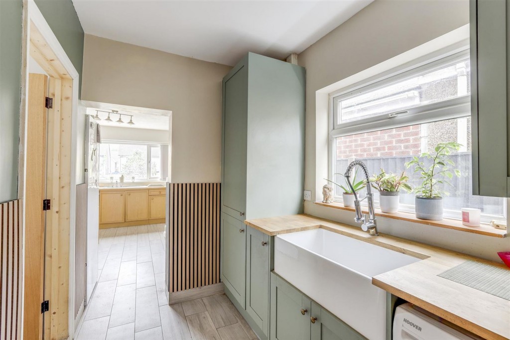 Moor Road, Bestwood Village, NG6