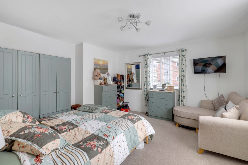 Nicholson Close, Redhill, NG5