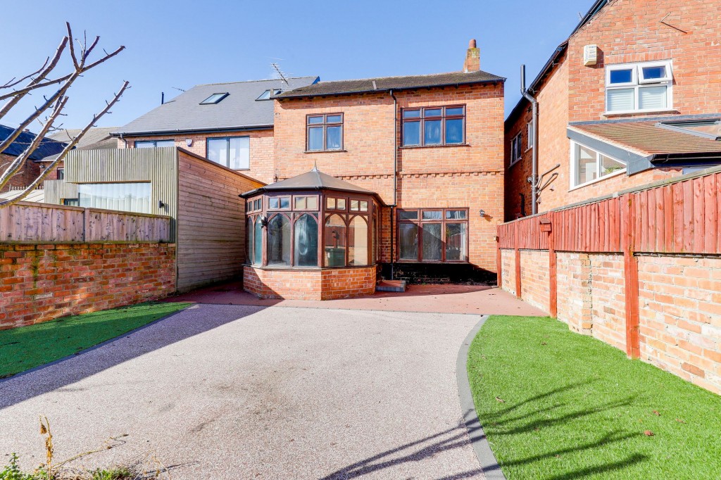 Albert Road, West Bridgford, NG2