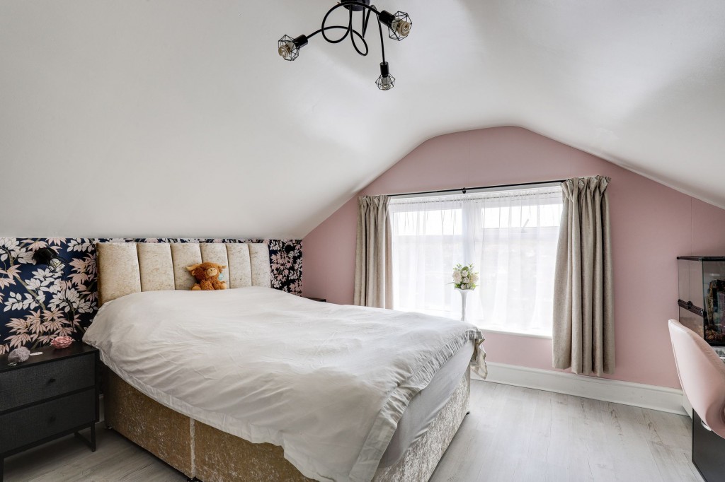 Freda Avenue, Gedling, NG4