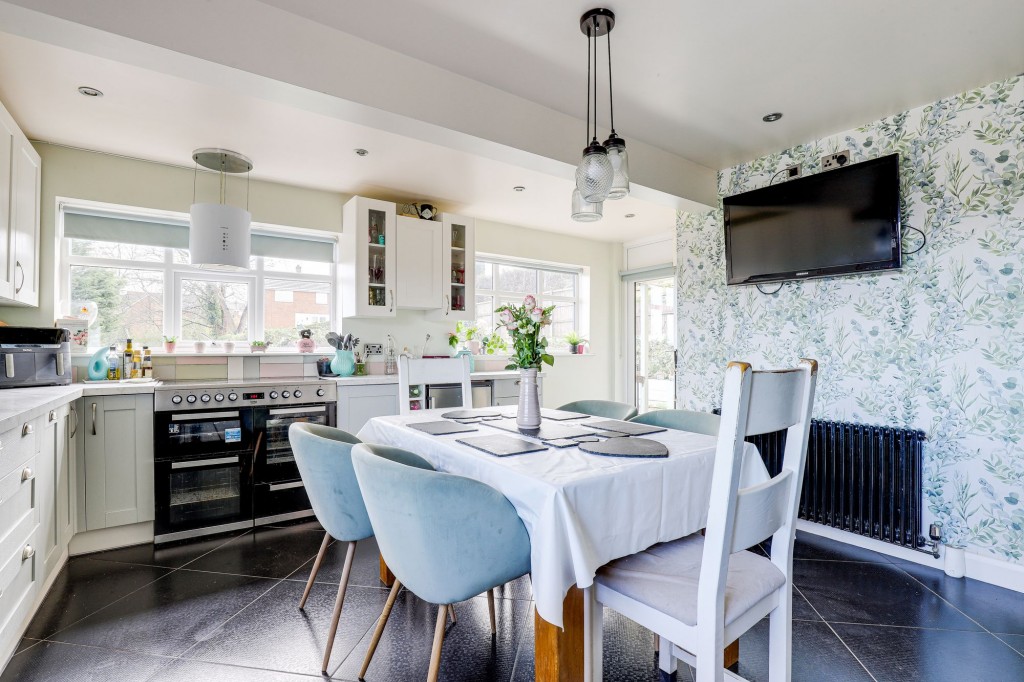 Freda Avenue, Gedling, NG4
