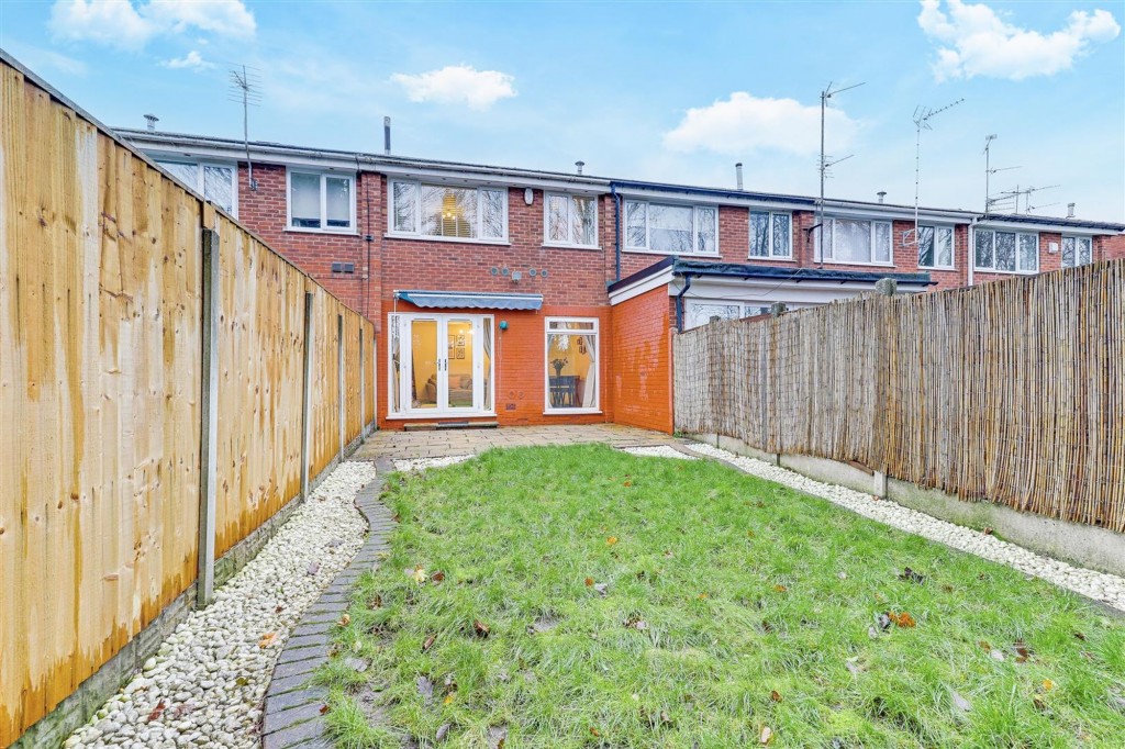 Valeside Gardens, Colwick, NG4
