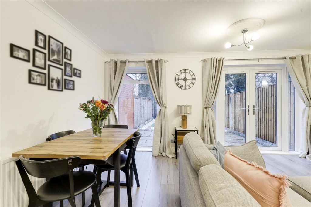 Valeside Gardens, Colwick, NG4