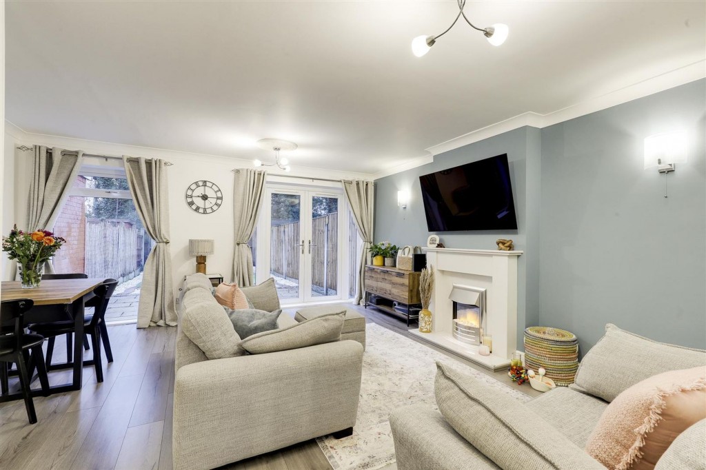 Valeside Gardens, Colwick, NG4