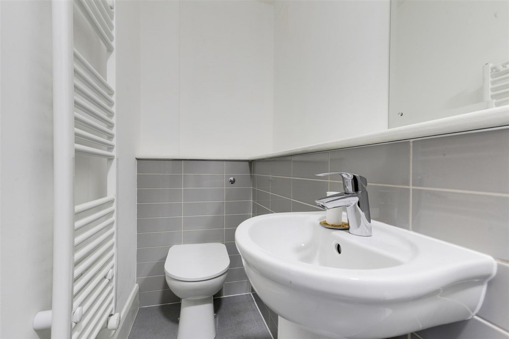 Express Building, Upper Parliament Street, Nottingham, NG1 2AP