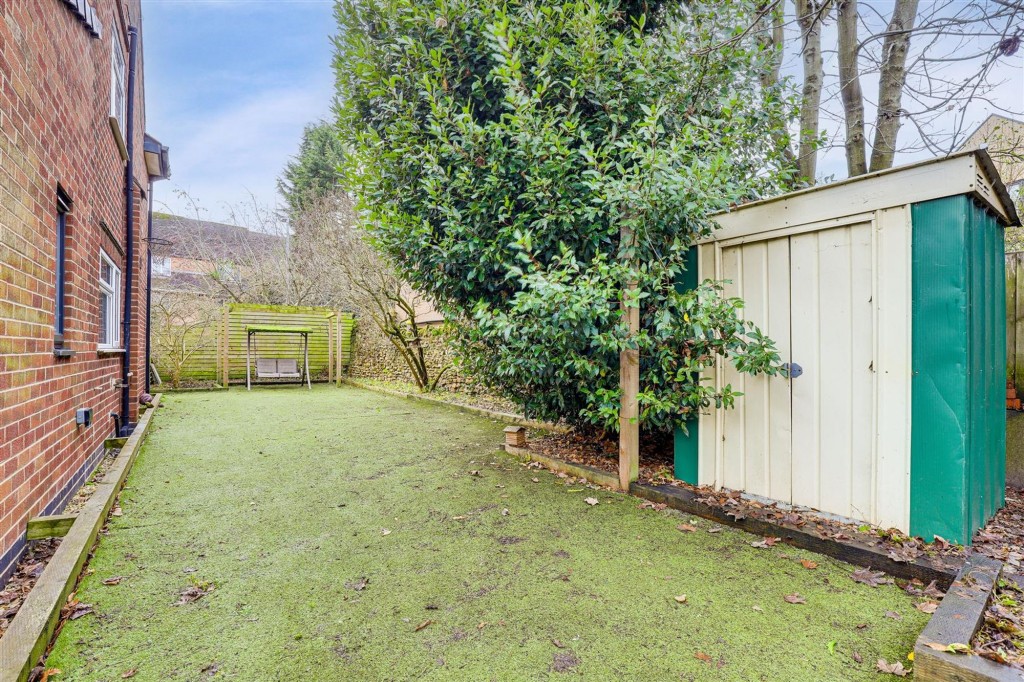 Ogle Street, Hucknall, NG15