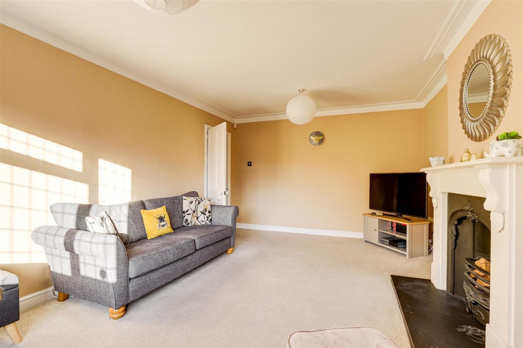 Ogle Street, Hucknall, NG15