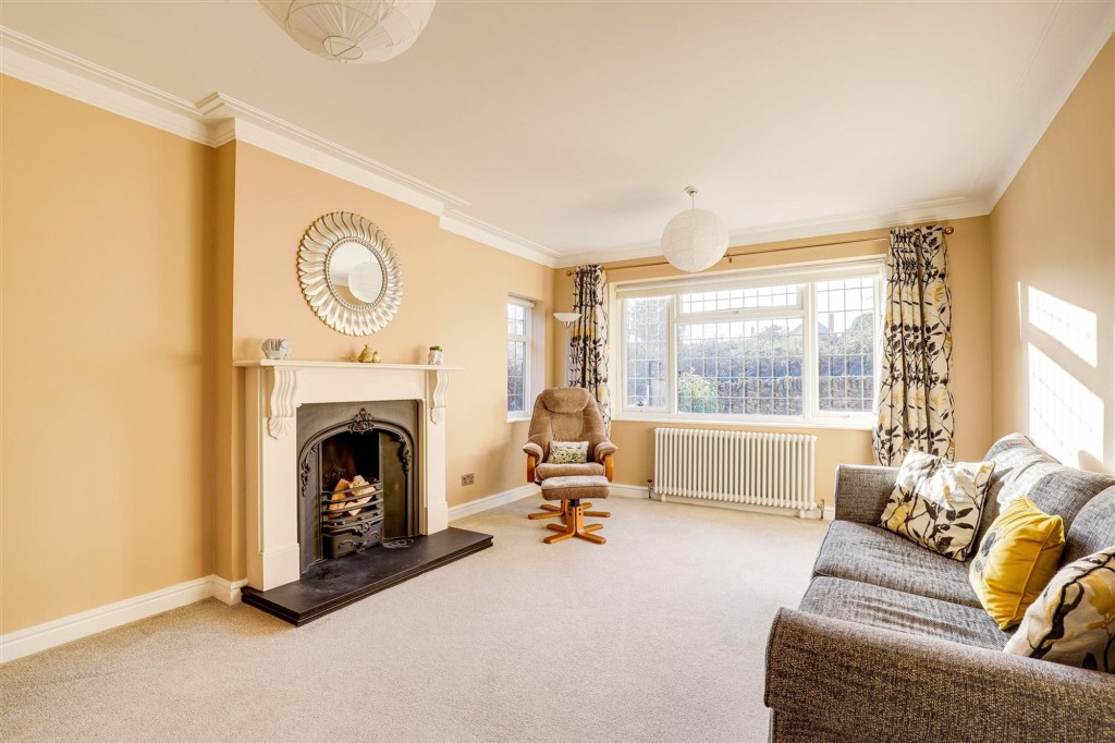 Ogle Street, Hucknall, NG15