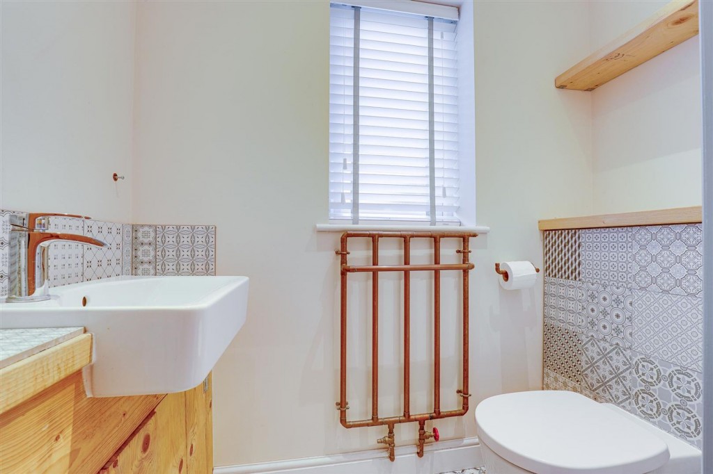 Ogle Street, Hucknall, NG15