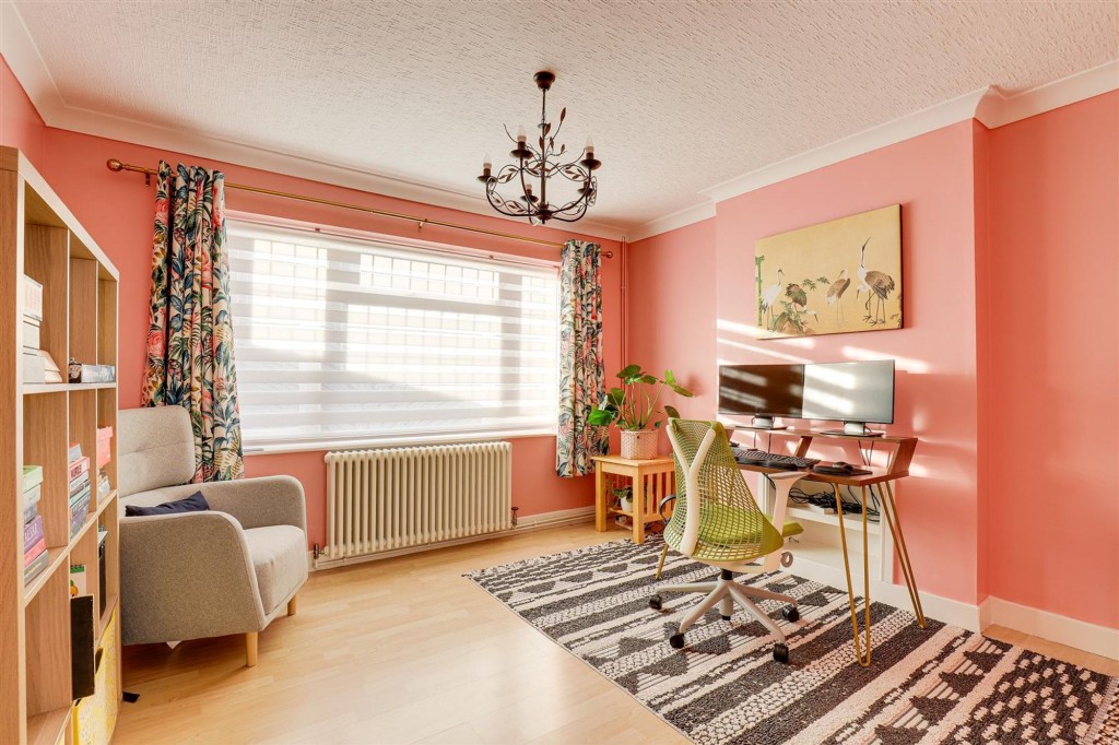 Ogle Street, Hucknall, NG15