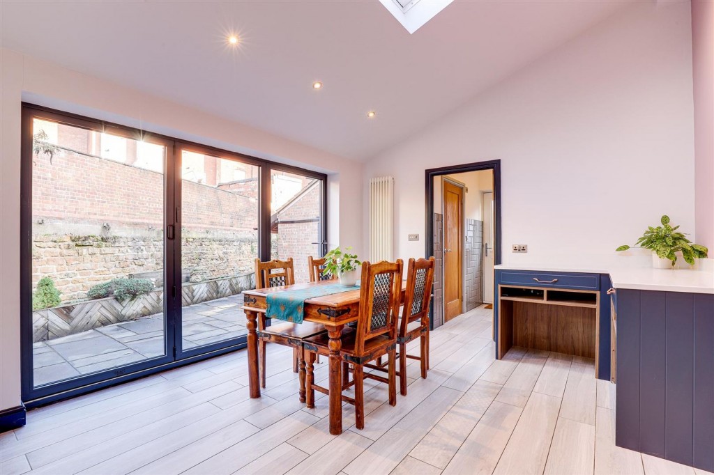 Ogle Street, Hucknall, NG15