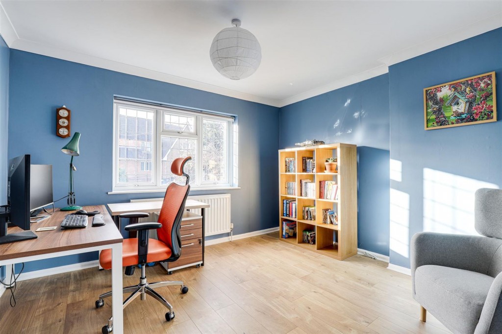 Ogle Street, Hucknall, NG15