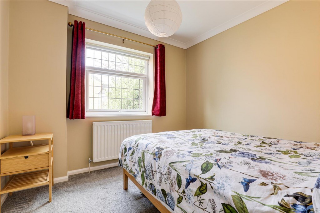 Ogle Street, Hucknall, NG15