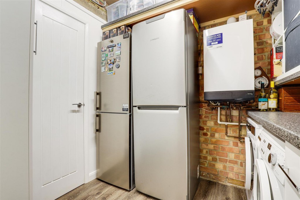 Collingwood Close, Nottingham, NG11