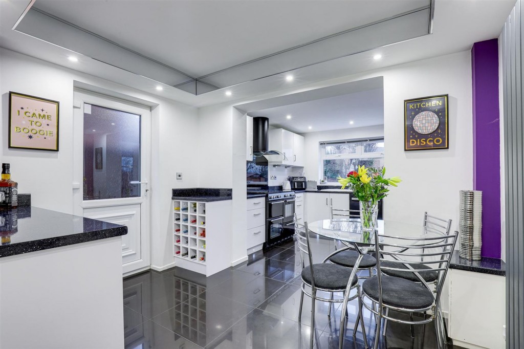 Collingwood Close, Nottingham, NG11